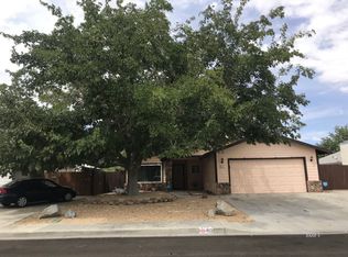 413 S Holly Canyon Dr, Ridgecrest, CA 93555