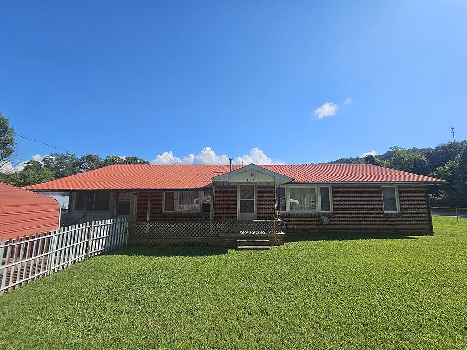 1st image of 299 Mountain St