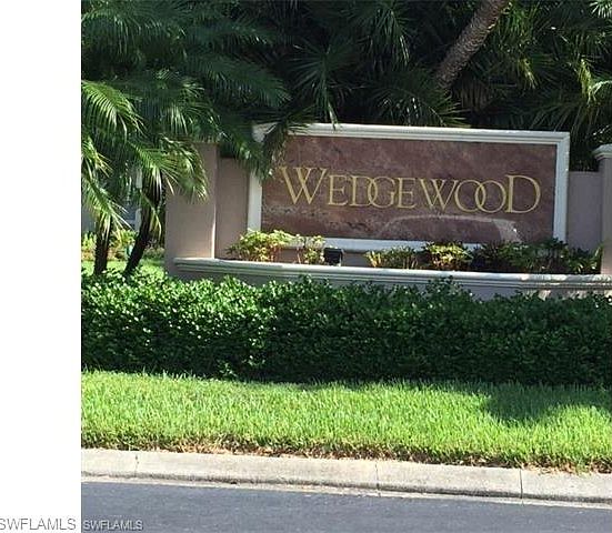 1st image of 26872 Wedgewood Dr APT 202