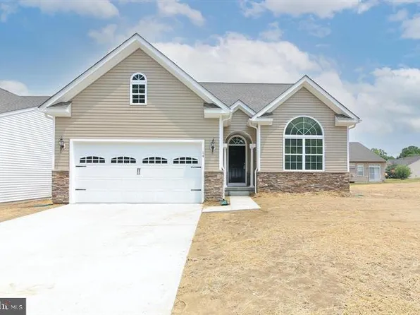 41 Hearthstone Blvd, Pemberton, NJ 08068