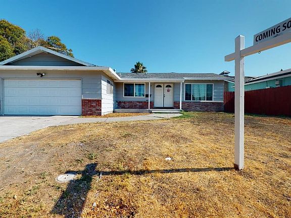 2nd image of 2417 Segarini Way