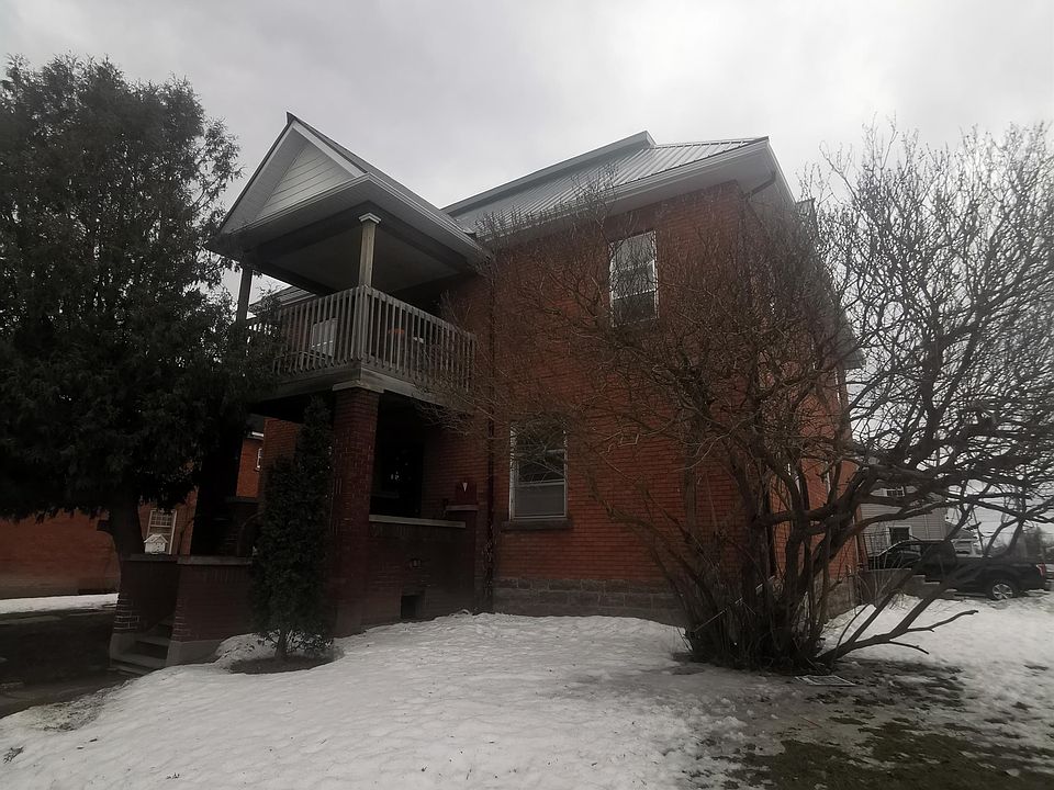 1st image of 216 John St N