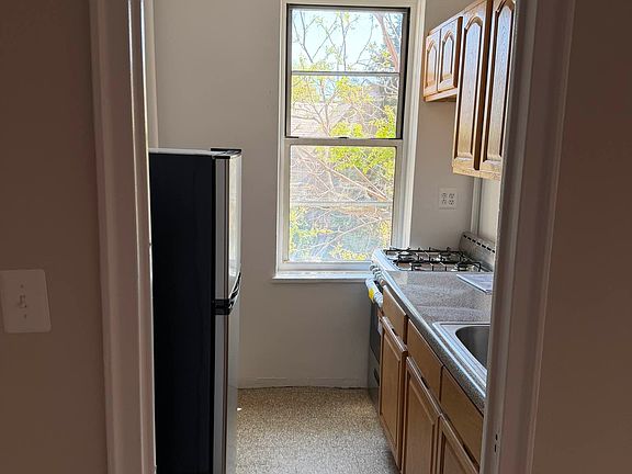 3rd image of 111-35 75th Ave #23