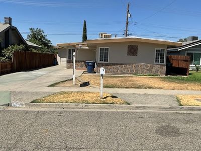 720 Mariposa Avenue, Tulare, CA, 93274