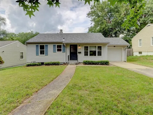 12 W 90th St, Kansas City, MO 64114