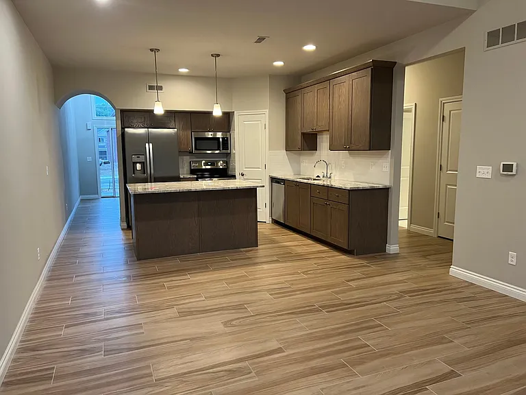 5214 Doverway Dr #5214 — Photo 1