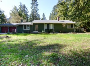 207 Snowberry Rd, Roseburg, OR 97471