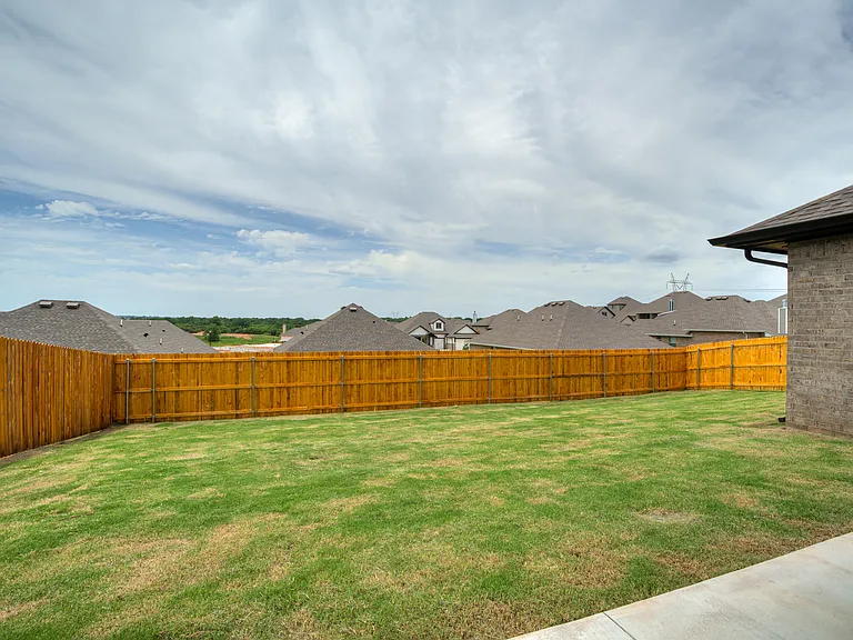 3241 Mangrove Dr — Photo 27