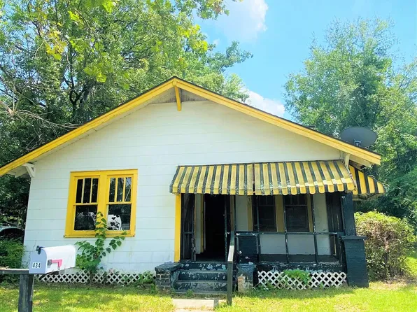 436 Irby St, Prichard, AL 36610