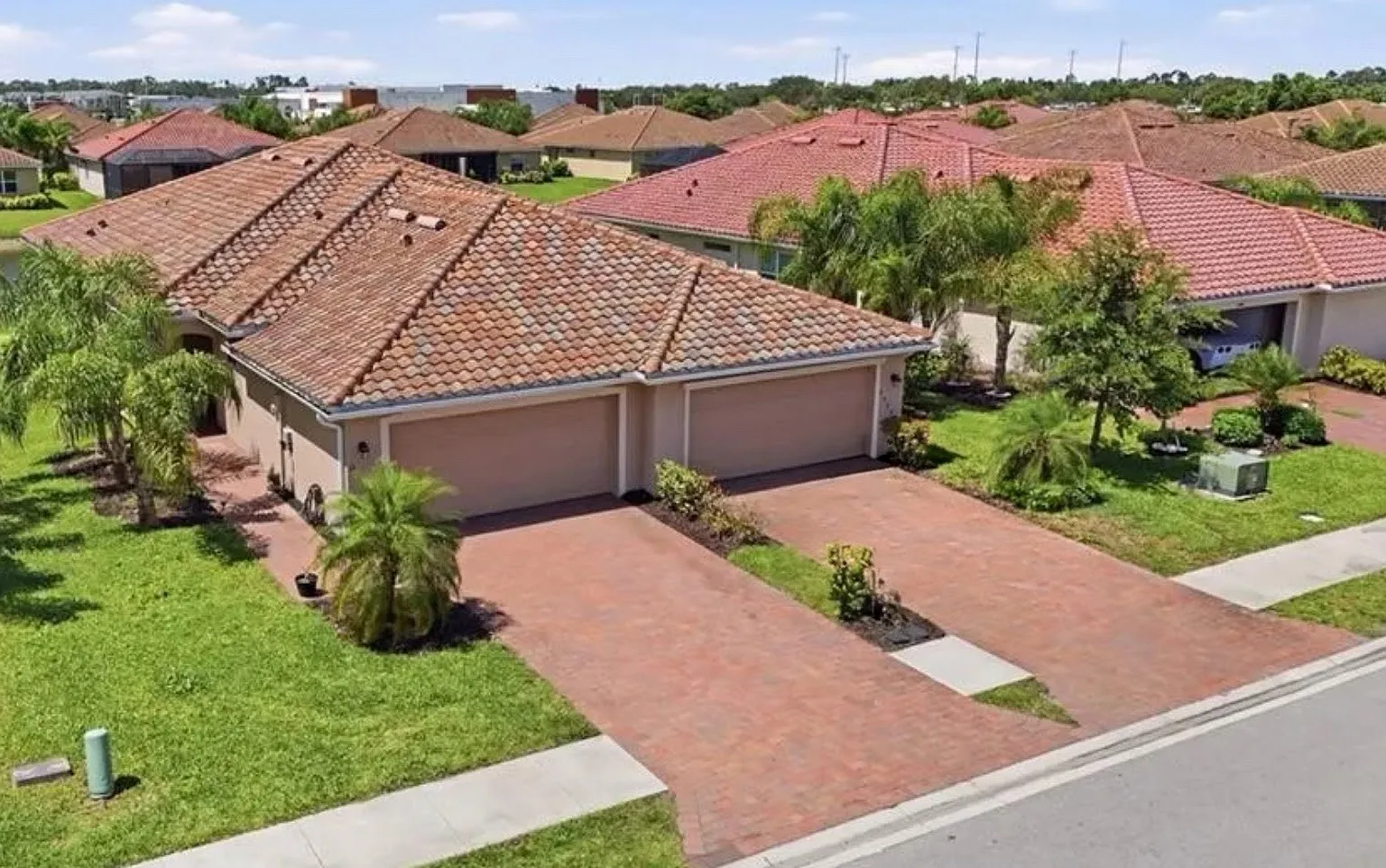 3 bed, 1600 sqft, $2,495 — Photo 1
