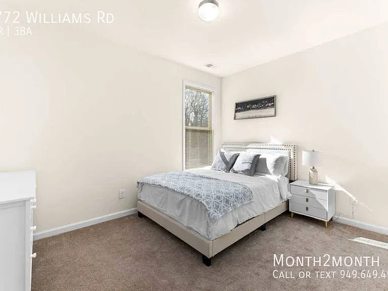 5772 Williams Rd — Photo 15