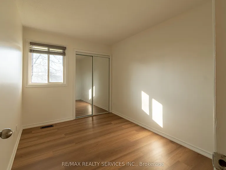100 Brownleigh Ave #176 — Photo 19