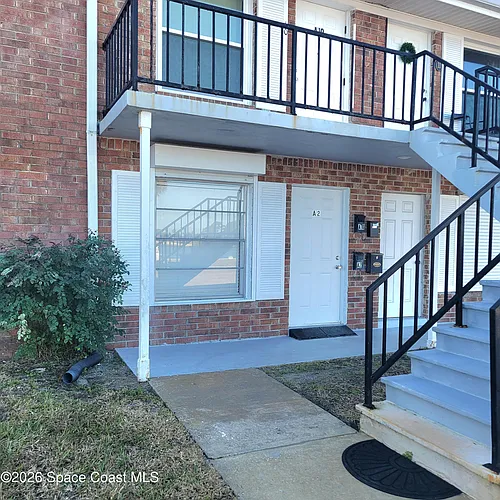 190 E Olmstead Dr Photo 1