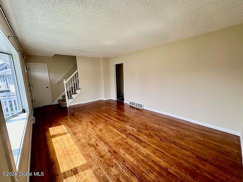 4th image of 15 McClelland Avenue