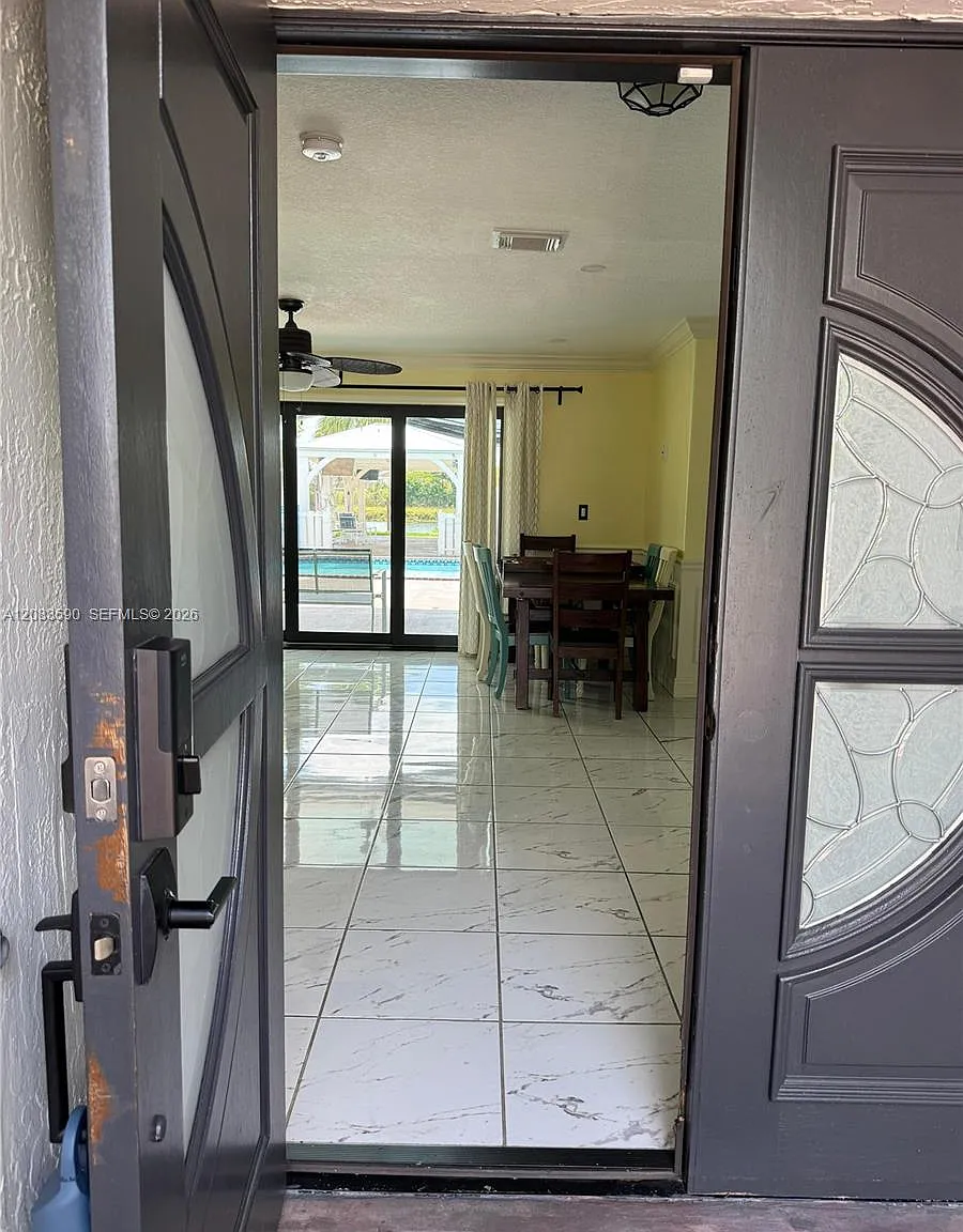 Laguna Ponds Sec 2 — Photo 4