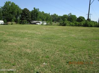 852 Randy Rd, Kinston, NC 28504