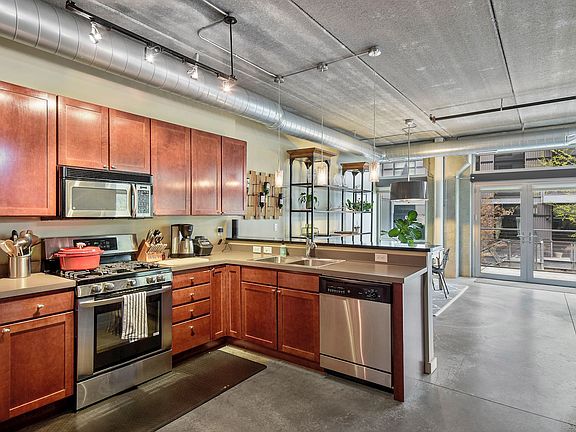 2nd image of 710 N 4th St Unit 114