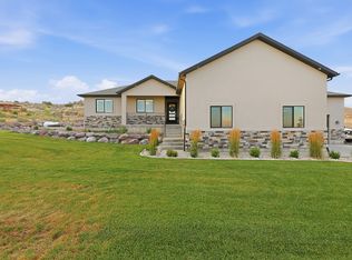 2056 W Ridgeline Rd, Stockton, UT 84071