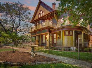 318 W Walnut St, Whitewright, TX 75491