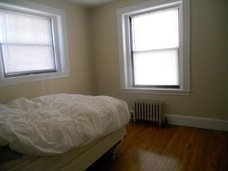 4th image of 51 Babcock St #N7