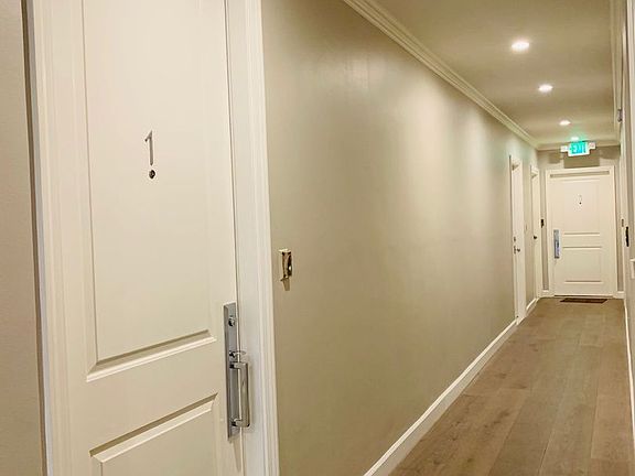3rd image of 212 S Arnaz Dr #1