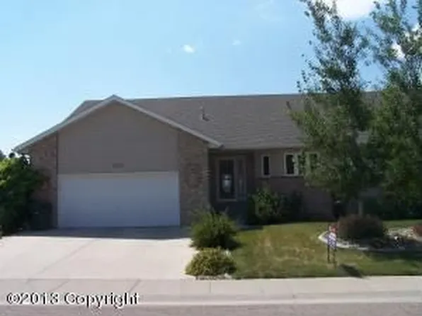 2604 Bentley Ct, Gillette, WY 82718