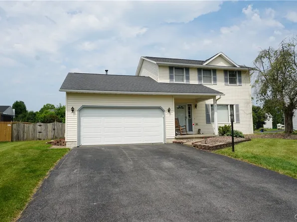 8111 Circuit Rider Path, Cicero, NY 13039