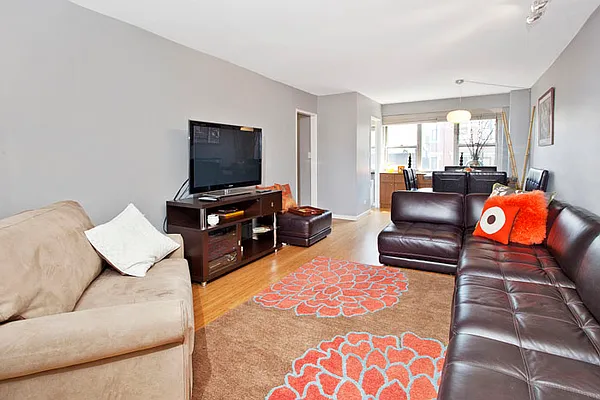 Sold by Ann Weintraub, Ltd. | media 16