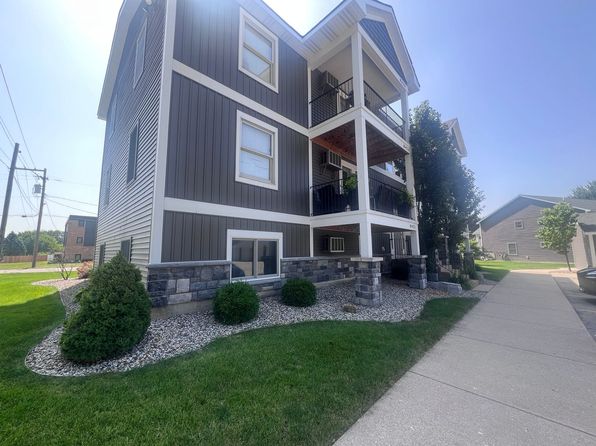8421 Woodhaven Dr SW Unit 1A