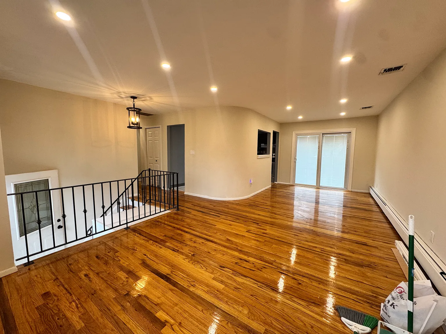 3 bed, $3,800 — Photo 4