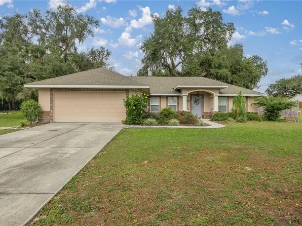 213 W Lady Lake Blvd, Lady Lake, FL 32159