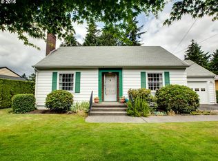 11837 SE Madison St, Portland, OR 97216