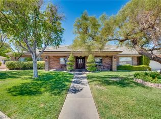 8885 Hickam Ave, Las Vegas, NV 89129