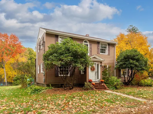 165 Pelham Road, Salem, NH 03079