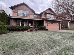 762 Ilwaco Pl NE, Renton, WA 98059