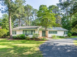 770 S Ridge St, Southern Pines, NC 28387