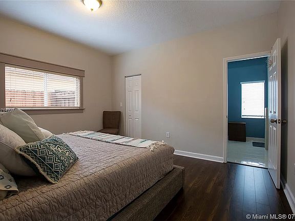 5th image of 13563 SW 124 Avenue Rd