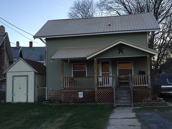 2nd image of 9395 Elm St