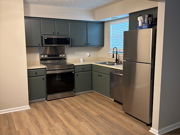 3rd image of 501 Mansion St
