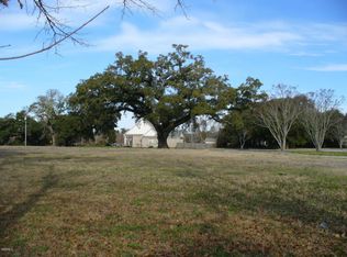 410 Saint Louis St, Pass Christian, MS 39571