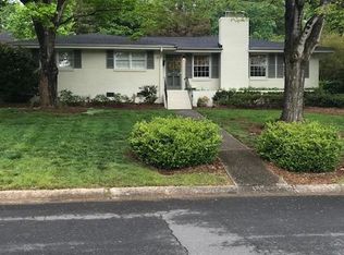 3500 Windsor Dr, Charlotte, NC 28209