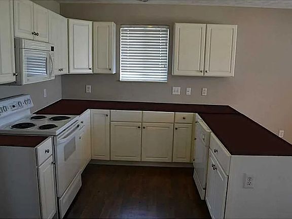 5th image of 4942 Avian Ln