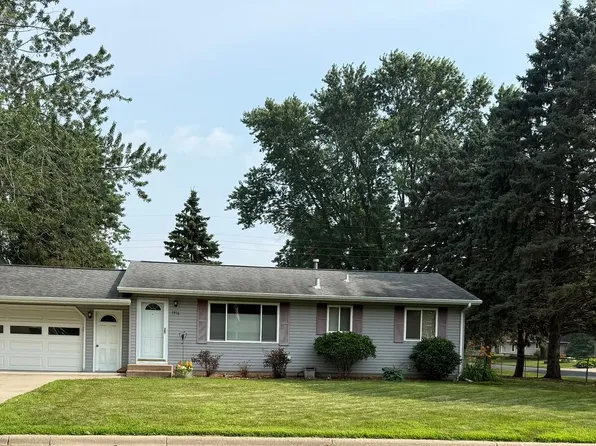 1916 Turquoise Trl, Eagan, MN 55122