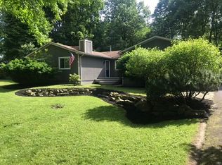 2044 Crestwood Blvd, Youngstown, OH 44505