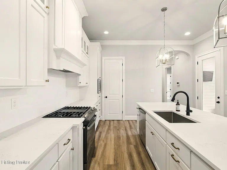 6218 Mistflower Cir — Photo 15