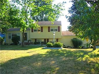 1st image of 7426 NW Park Forest Ln