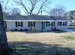 1202 Firestone Ave, Muscle Shoals, AL 35661