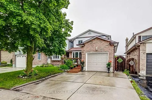 2336 Malcolm Cres Photo 1 2336 Malcolm Cres Photo 1