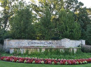 9406 Thousand Oaks Cir, Spring Grove, IL 60081