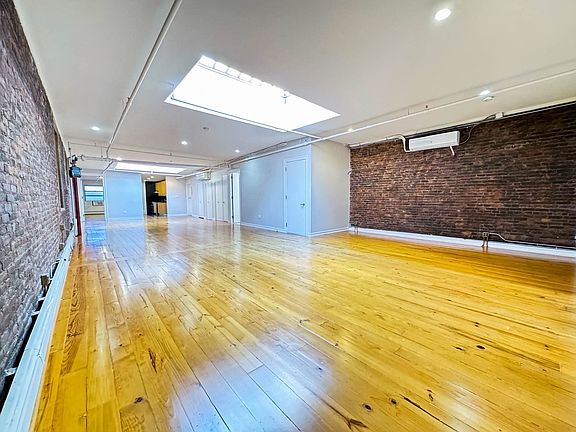 2nd image of 535 Broadway #5I